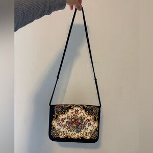 Vintage Embroidered Crossbody